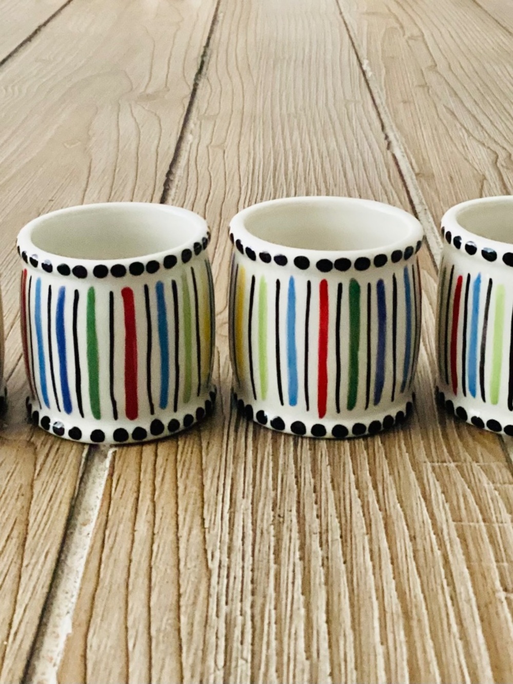 Set of 4 Mandy Bagwell ceramic napkin holders